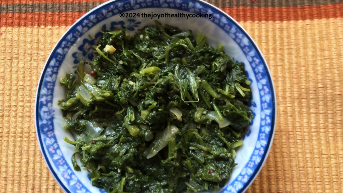 Malabar Spinach Stir Fry (Kodava Basale Thoppu Bartad)